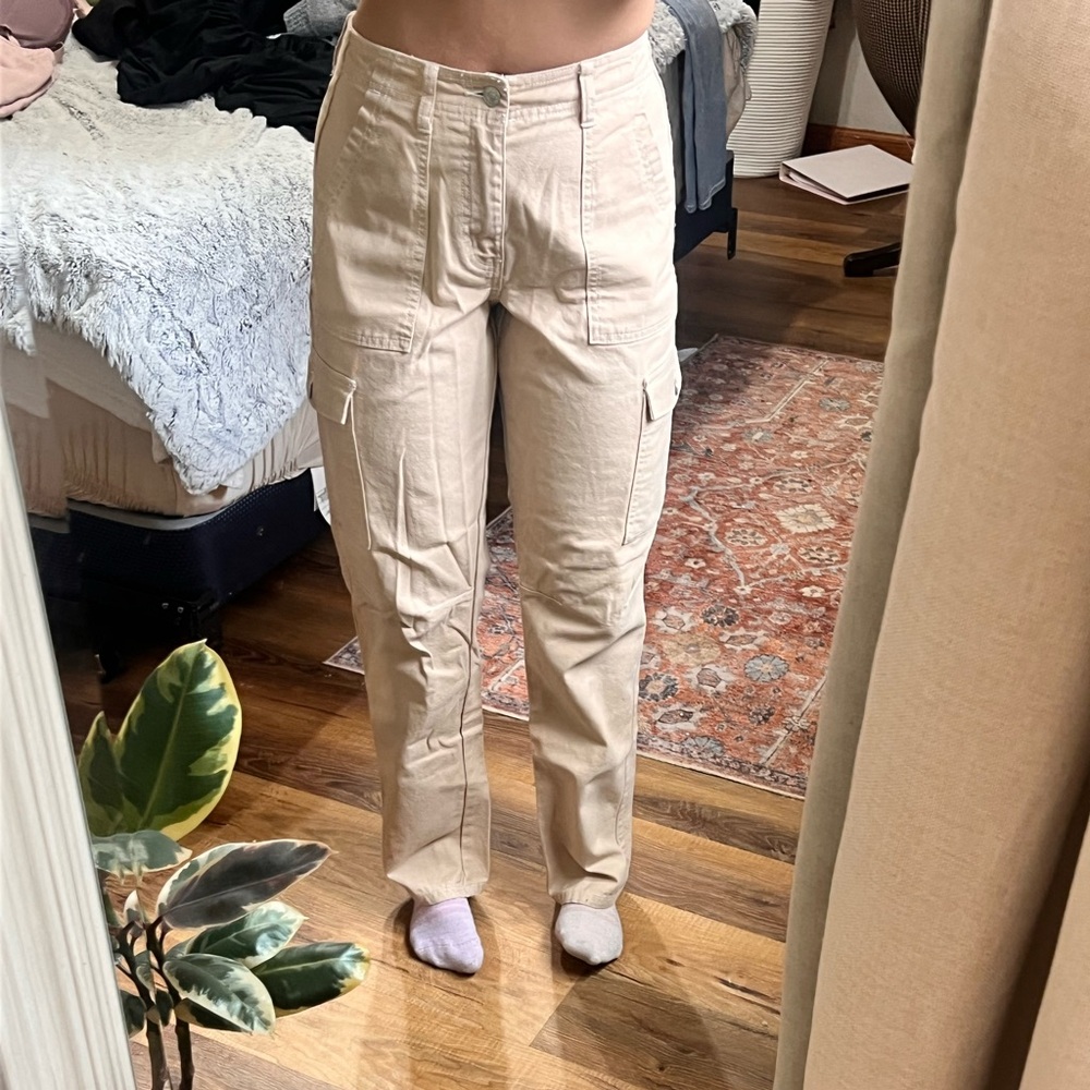 Cute Cargos